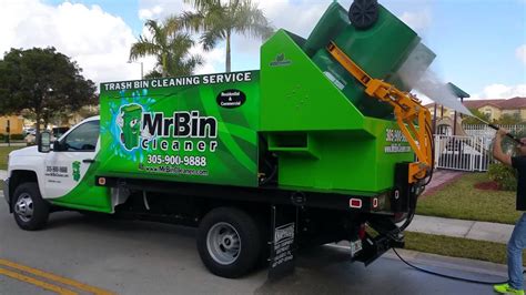 trash bin cleaning service truck